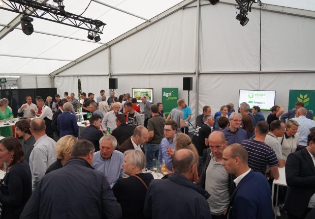 53398137755_3152de29b3_k